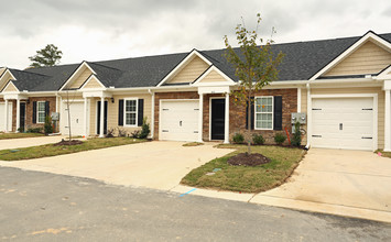 Stonewyck & Lauren Lane Townhomes in Augusta, GA - Foto de edificio - Building Photo