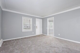 9231 Burt Rd in Detroit, MI - Foto de edificio - Building Photo
