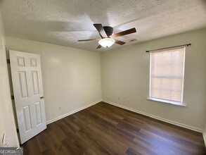 153 Vinings Dr in Mcdonough, GA - Building Photo - Building Photo