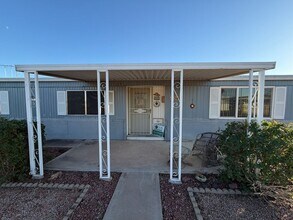 5459 E Arcadia Ave in Mesa, AZ - Building Photo - Building Photo