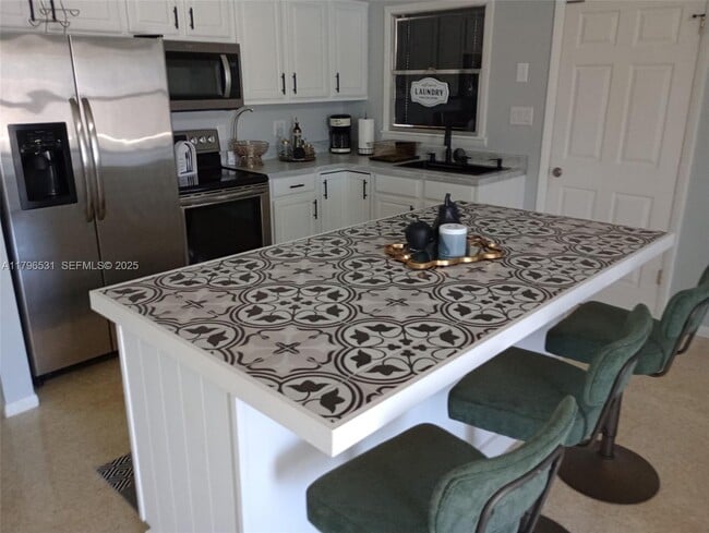 368 Tihami Rd in Venice, FL - Building Photo - Building Photo