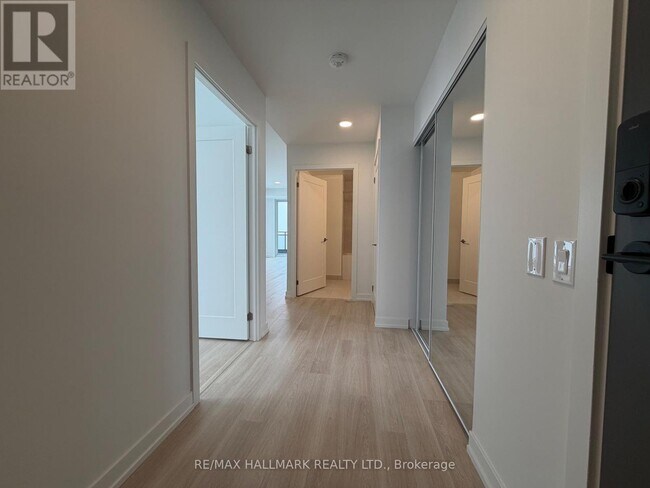 9763 Markham Rd in Markham, ON - Building Photo - Building Photo