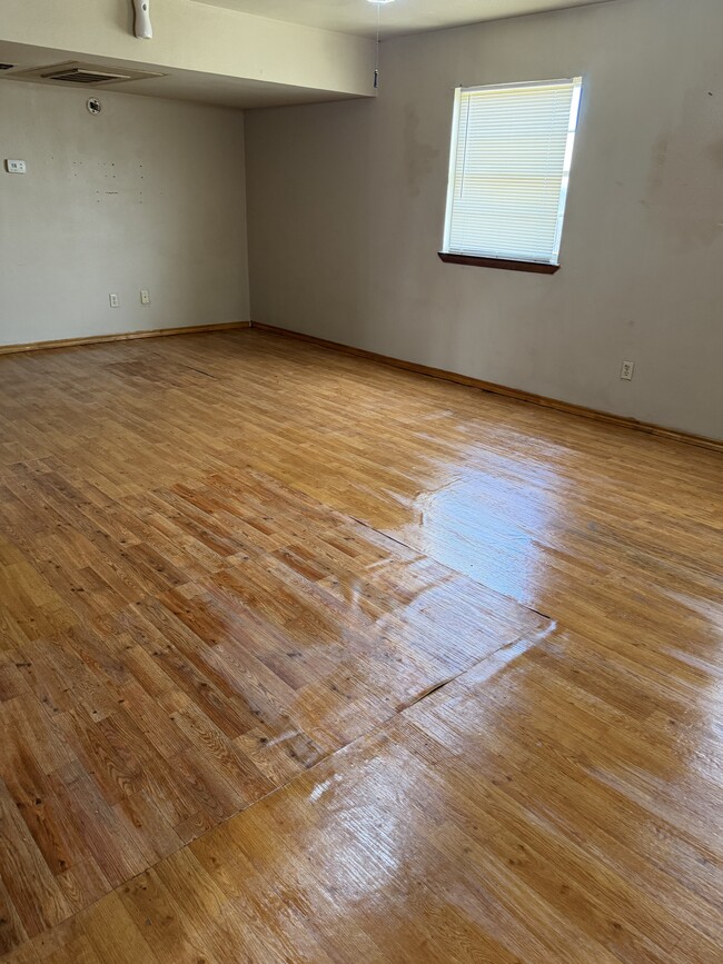 750 Bonham St, Unit 270 in Paris, TX - Foto de edificio - Building Photo