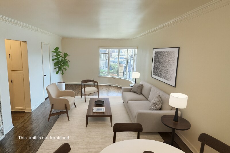 1629 N Hobart Blvd in Los Angeles, CA - Foto de edificio