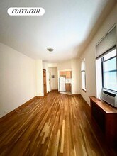 167 W 80th St in New York, NY - Building Photo - Building Photo