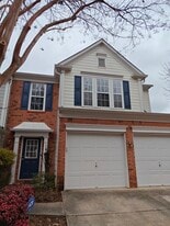 2401 Elkhorn Ter in Duluth, GA - Building Photo