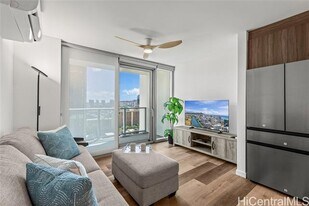 1515 Liona St in Honolulu, HI - Building Photo