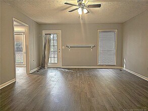 7132 Old Castle Dr in Fayetteville, NC - Building Photo - Building Photo