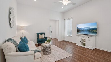 1413 Horizon Wy in Justin, TX - Building Photo - Building Photo