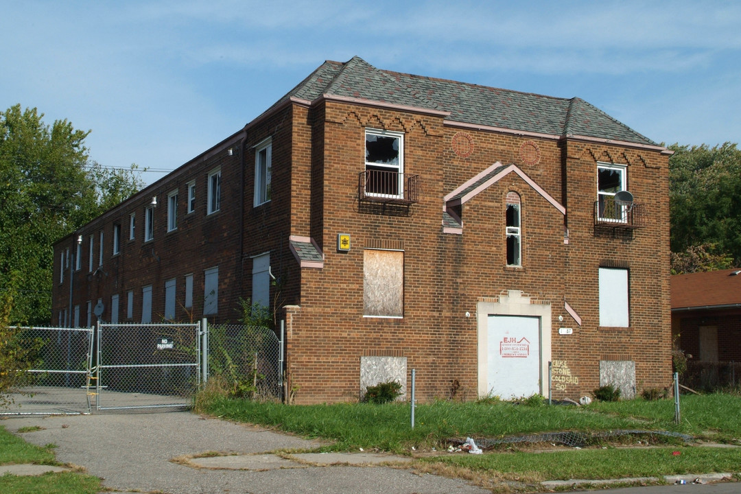 12785 Chelsea St in Detroit, MI - Foto de edificio