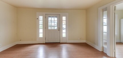 5288 Broadway St in West Linn, OR - Building Photo - Building Photo