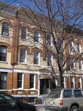 1869 Cornelia St in Flushing, NY - Building Photo - Building Photo