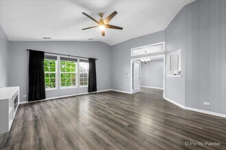 3302 Bromley Ln in Aurora, IL - Building Photo - Building Photo