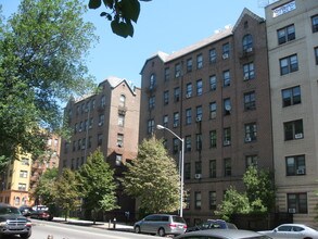 115 Ocean Ave in Brooklyn, NY - Foto de edificio - Building Photo