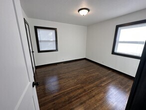 6254 Independence St in Park City, KS - Building Photo - Building Photo