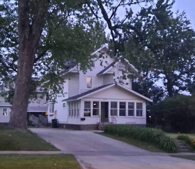 property at 2522 College St