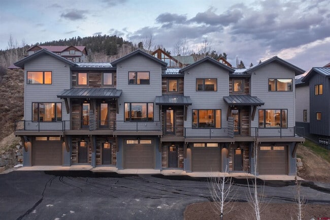 56 Blackstock Dr in Crested Butte, CO - Building Photo - Building Photo