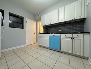 3565 W Cortland St, Unit 1 in Chicago, IL - Building Photo - Building Photo