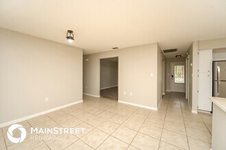 2229 Flaming Arrow Dr in Lakeland, FL - Building Photo - Building Photo