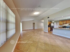 15026 SW 13th Pl in Sunrise, FL - Building Photo - Building Photo