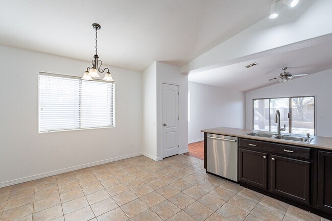 2444 S Terrell in Mesa, AZ - Building Photo - Building Photo