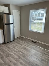 810 Lillard Rd, Unit Lillard 810 in Murfreesboro, TN - Foto de edificio - Building Photo