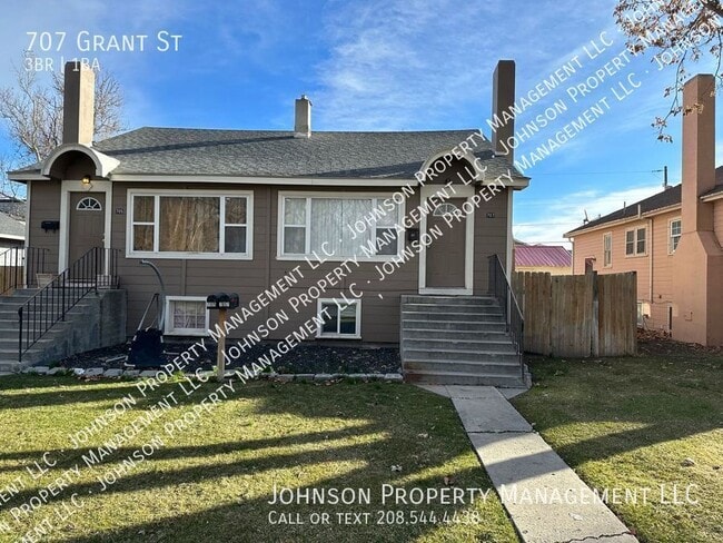 property at 707 Grant St