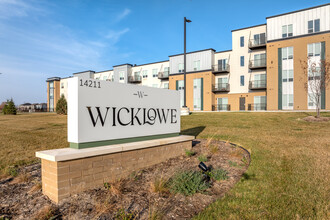 Wicklowe Apartments in Rosemount, MN - Building Photo - Building Photo