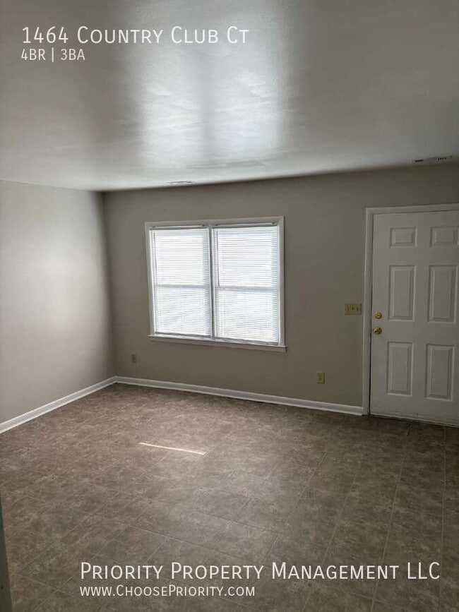 1464 Country Club Ct in Harrisonburg, VA - Building Photo - Building Photo