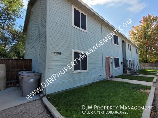 property at 1105 E Amity Ave