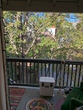 14 Evergreen Sq, Unit #3 in Somerville, MA - Building Photo - Building Photo