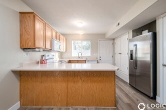 475 N Redwood Rd in Salt Lake City, UT - Building Photo - Building Photo