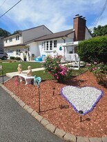 42 Dartmouth St in Woburn, MA - Building Photo