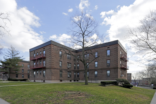 Cunningham Apartments in Jamaica, NY - Building Photo - Building Photo