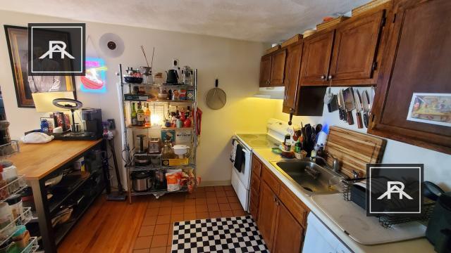 245 Kelton St in Allston, MA - Building Photo