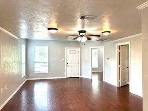 17884 Crystalwood Ct in New Caney, TX - Building Photo - Building Photo