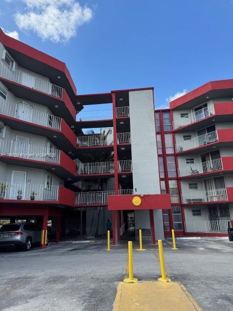 property at 1750 W 46th St