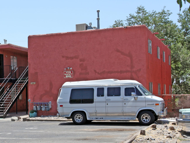 231 Tennessee St NE in Albuquerque, NM - Building Photo - Building Photo