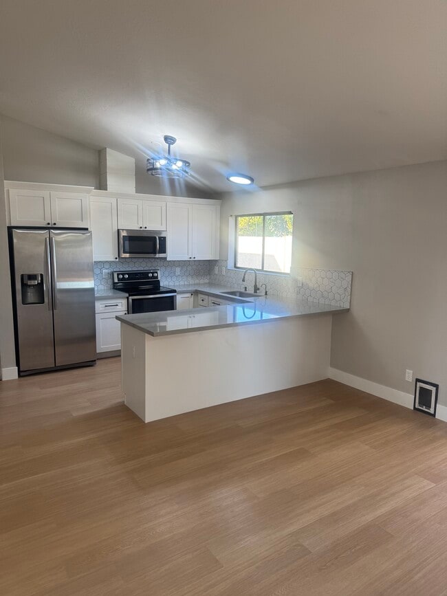 property at 2623 E Inverness Ave