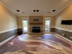 916 Spring Hill Ct in Kernersville, NC - Building Photo - Building Photo