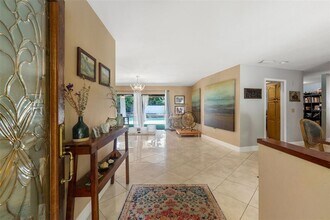 6204 Soaring Ave in Tampa, FL - Building Photo - Building Photo