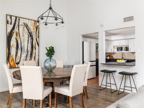 1821 Westlake Dr in Austin, TX - Building Photo - Building Photo