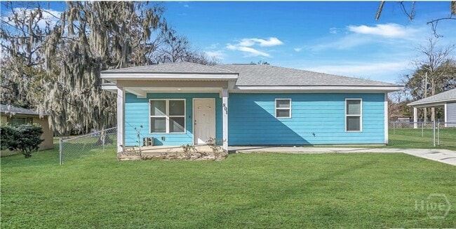 property at 801 Davis Ave