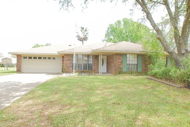 property at 4911 Longstreet Pl