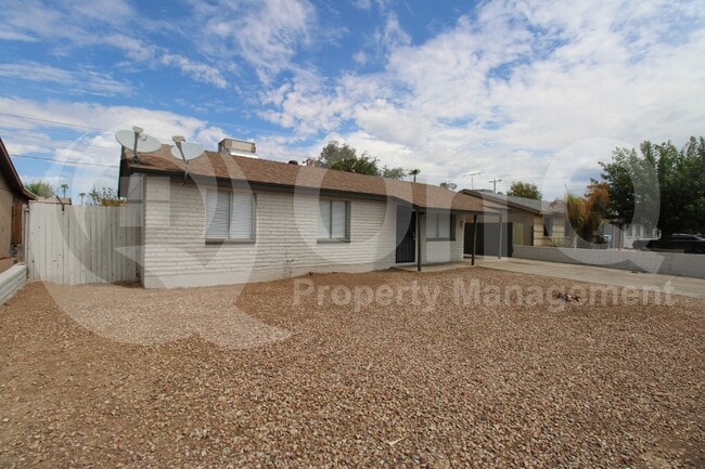 property at 8128 W Earll Dr