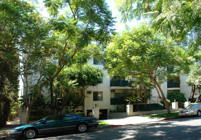 1203 N Kings Rd in West Hollywood, CA - Building Photo - Building Photo