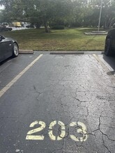 4037 Lake Bayshore Dr, Unit 203 in Bradenton, FL - Building Photo - Building Photo