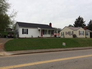 property at 1207 E Lakeview Dr