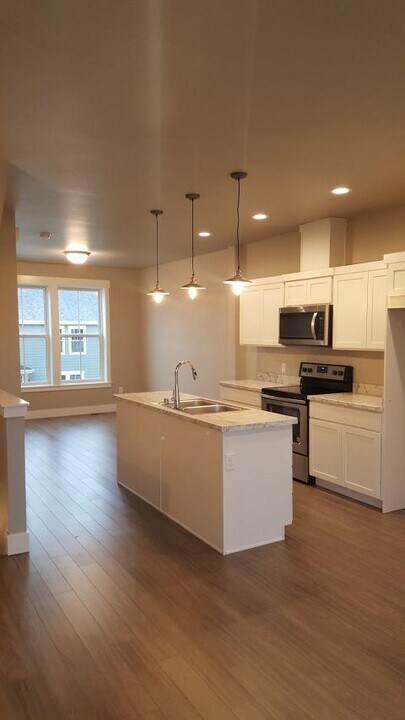1731 Walter Creek Blvd in Billings, MT - Foto de edificio