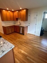 26 Richie Rd-Unit -1 in Quincy, MA - Building Photo - Building Photo